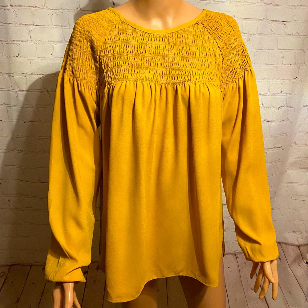 Philosophy nordstrom nwt marigold mustard yellow flowy top size medium - Picture 2 of 15